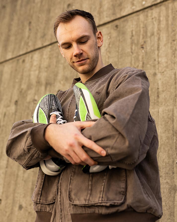 Mathias Gidsel mit dem Accelerate Nitro SQD 5 Handballschuh